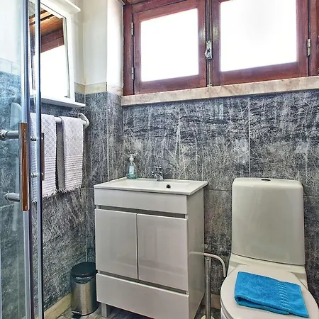 Apolonia Mit Waschmaschine By Interhome Appartement
